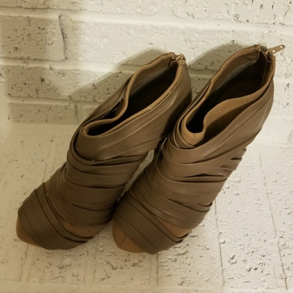 Booties - Picture 4 of 4